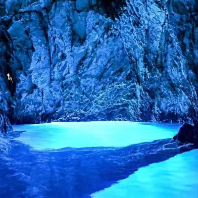 Pleter travel Blue Cave 5 Island Tour image